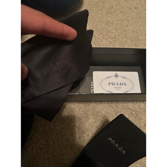 Designer sunglasses Black Frame Purple Lens 50-20-145 - Picture 5 of 5